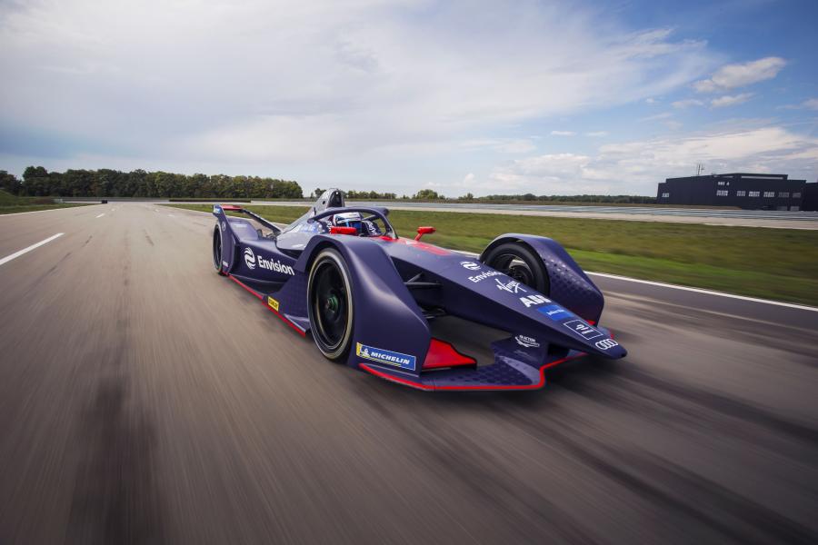  Audi e-tron FE05 Envision Virgin Racing 2018 года  (фото 1 из 3)